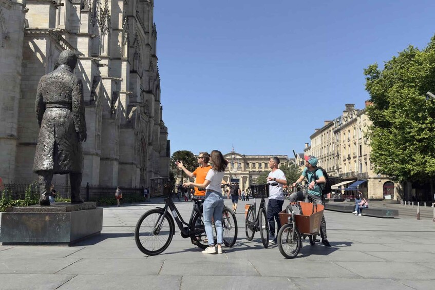 Picture 6 for Activity Bordeaux: Guided Bike Tour for All Ages in the Wine Capital 2