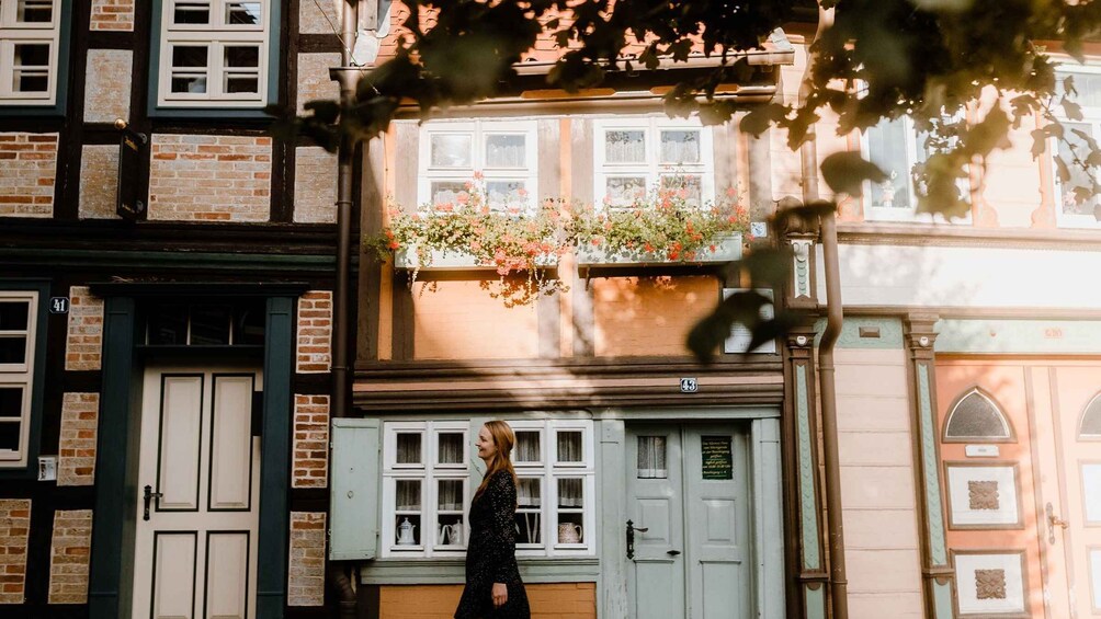 Picture 6 for Activity Wernigerode: Daily city tour "1000 Steps around the Town Hall" 3