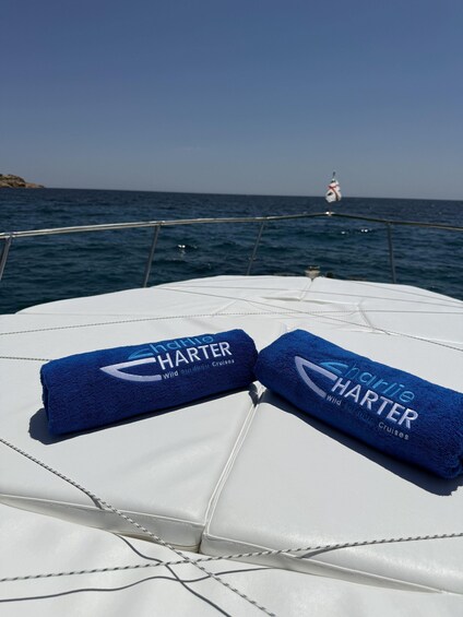 Picture 6 for Activity Speedboat tour between Cala Zafferano and Tuerredda with Aperitif and Snorkeling 3