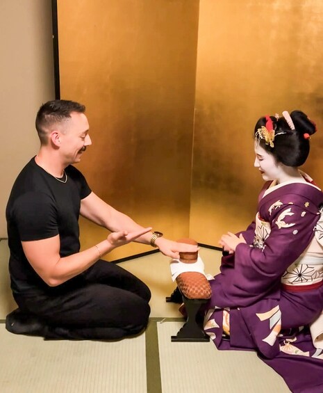 Picture 3 for Activity Kyoto: Meet the Geisha with Gion Historic Walking Tour 3