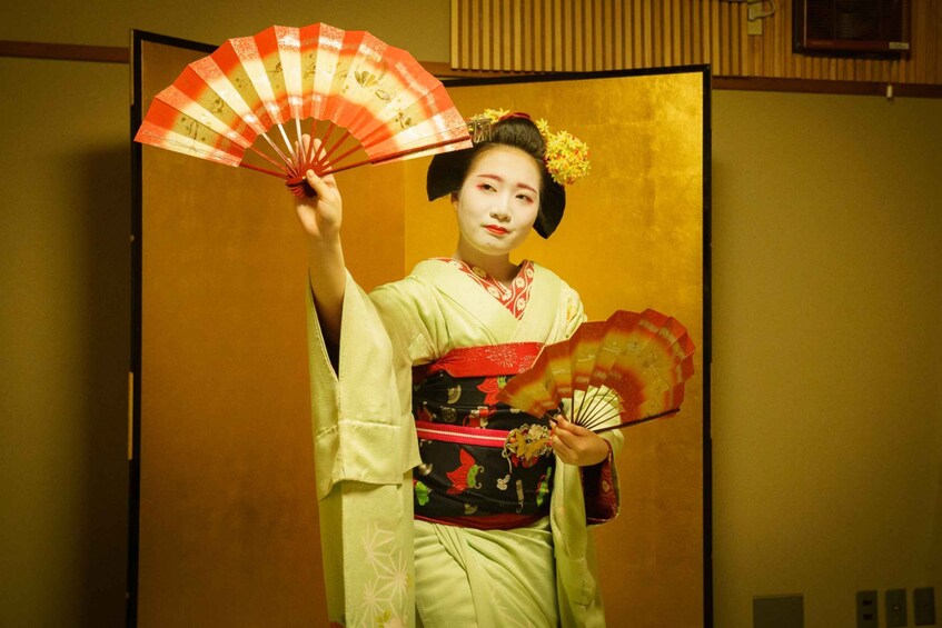 Kyoto: Meet the Geisha with Gion Historic Walking Tour 4