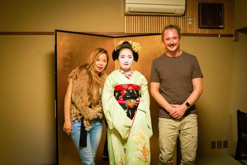 Picture 11 for Activity Kyoto: Meet the Geisha with Performance, Photos & Q&A 3