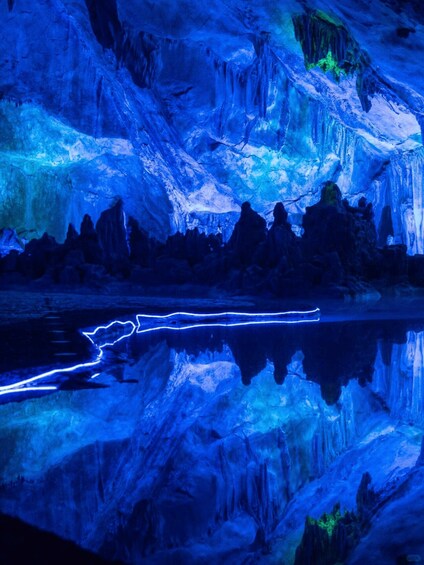 Picture 8 for Activity Guilin Group Day Tour: Morning Market, Cave, Cruise + Pickup 4