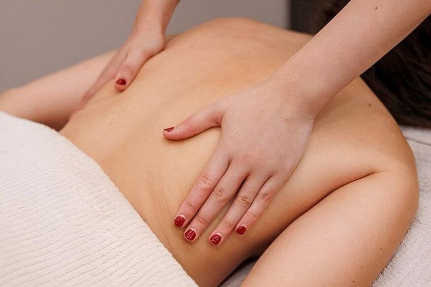 Classic Full-Body Swedish Massage 2