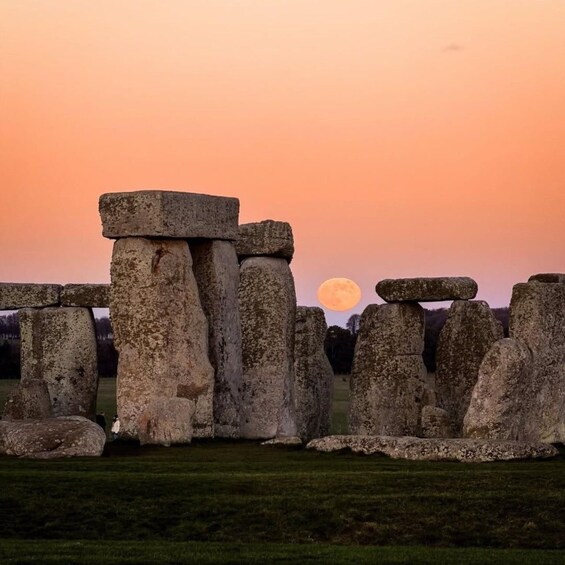 Picture 6 for Activity London: Stonehenge, Bath, and Salisbury Private Day Trip 2