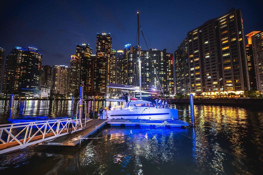 Picture 7 for Activity Busan night yacht tour with local food & romantic city views 2