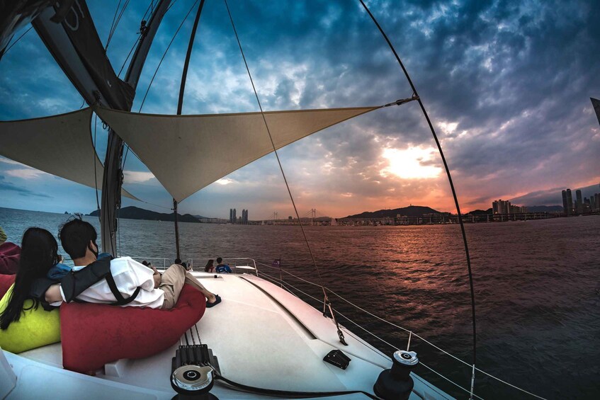 Busan Night Yacht Tour with Local Food & Romantic City Views 1