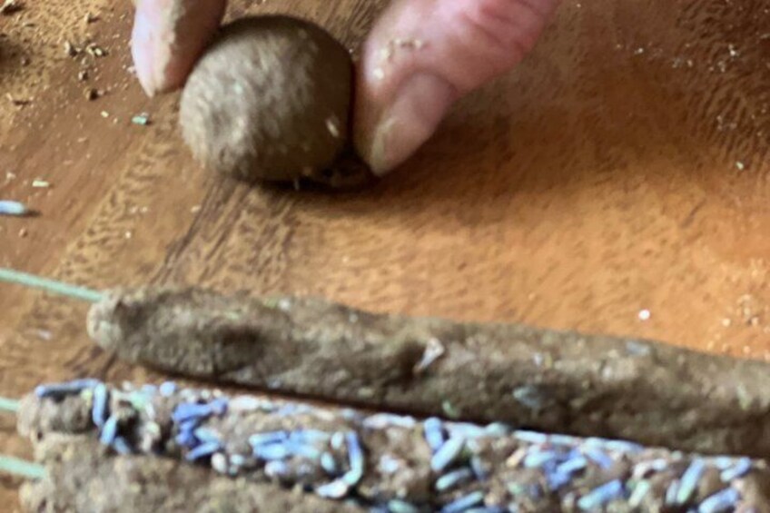 Make Your Own Tahoe Incense from Pine Resin & Wild Herbs 5