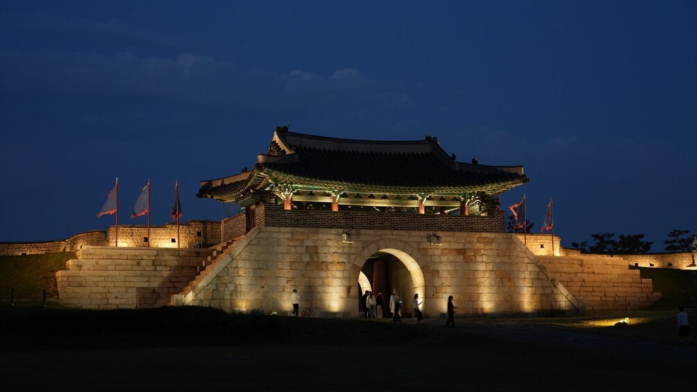 Suwon with a Local: Hwaseong Fortress and Beyond 1