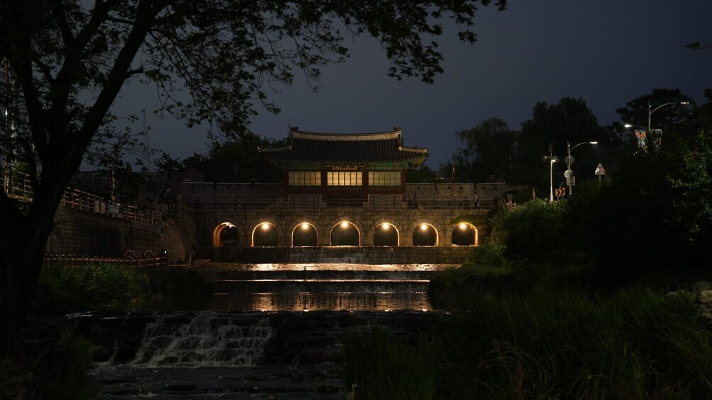 Suwon with a Local: Hwaseong Fortress and Beyond 4