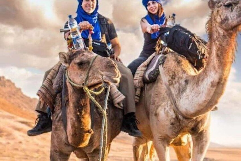 Agafay Desert Camel Ride with Moroccan Dinner and Fire Show 2
