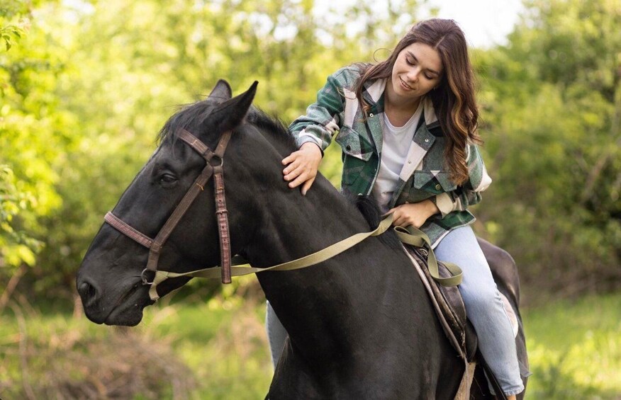 Picture 2 for Activity San José: Horseback Riding in Scenic Cloud Forest 3
