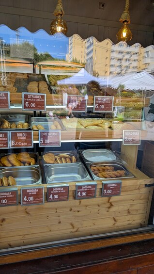 Picture 7 for Activity Auhtentic Bucharest Food Tour in Obor Market 4