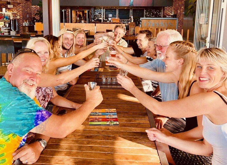 Margaret River: Craft Beer & Distillery Tour with Lunch 1