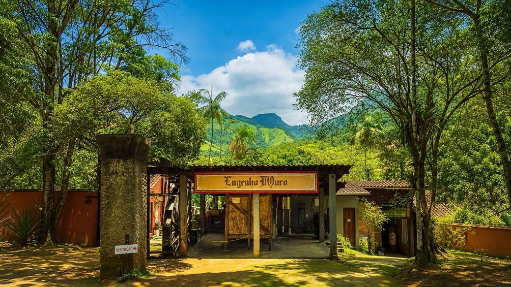 Picture 3 for Activity Paraty: Jeep Tour with Waterfalls, Distilleries and Tasting 2