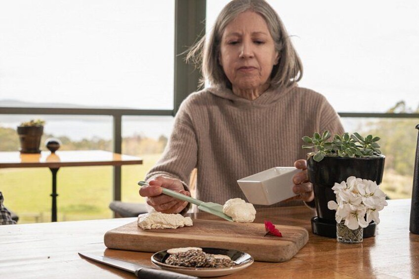 Birchs Bay Cheese Making Experience - Private 3