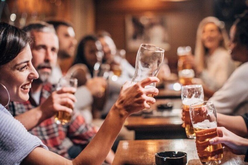 St. Louis Haunted Pub Crawl Ghost Stories and Drinks 3