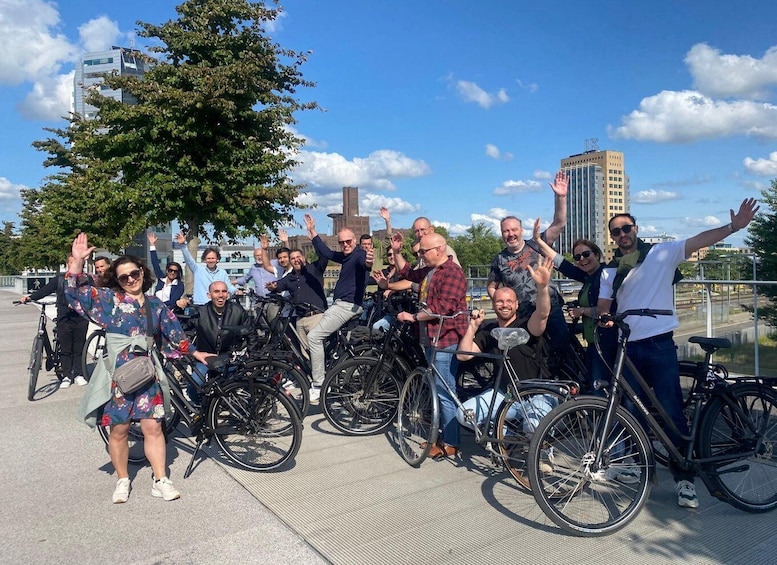 Utrecht: Guided Bike Tour with Dom Tower & Canal Cellars 1