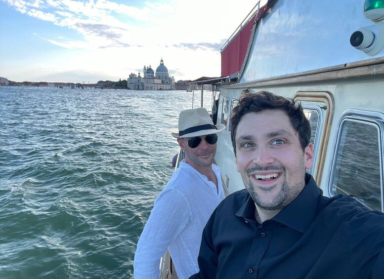 Picture 10 for Activity Venice: Romantic Guided Sunset Boat Tour on the Lagoon 3