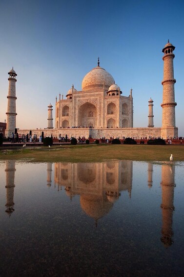 Picture 1 for Activity All-Inclusive Day Trip Taj Mahal Tour (from Delhi) 3