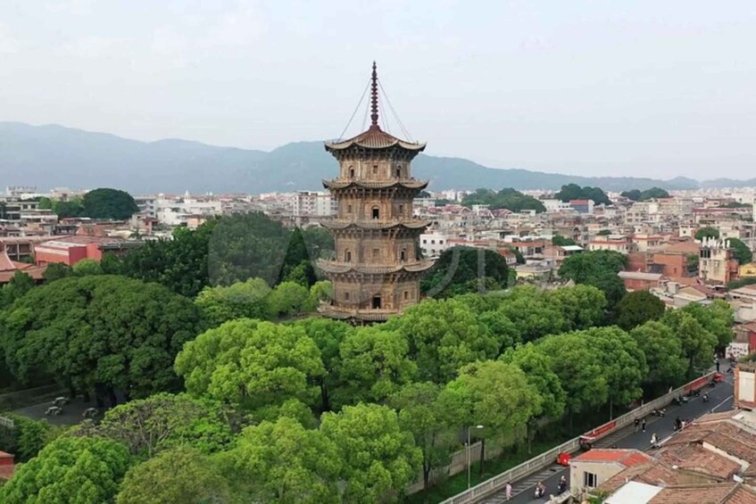 Picture 2 for Activity Quanzhou: 2-Day Wudianshi Cultural Heritage Private Tour 5