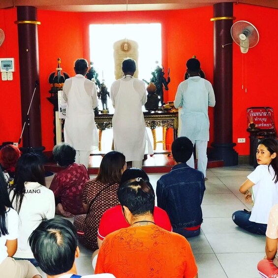 Picture 7 for Activity From Pattaya: Chachoengsao Temples Tour with River Cruise 3