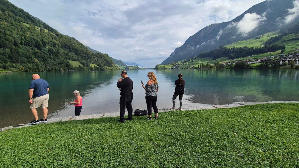 Picture 4 for Activity Lucerne: Private Lake Lucerne Bike Tour with Boat Ride 3