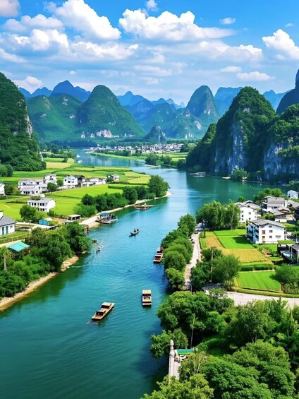 Guilin Yangshuo: Full-Day with Silver Cave & Bamboo rafting 1