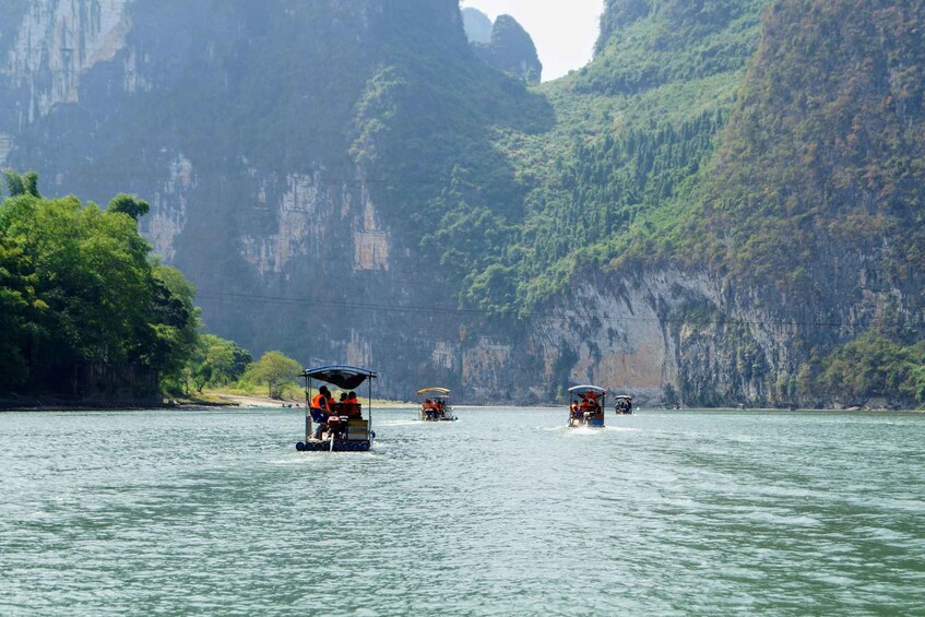 Picture 4 for Activity Guilin Yangshuo: Full-Day with Silver Cave & Bamboo rafting 5