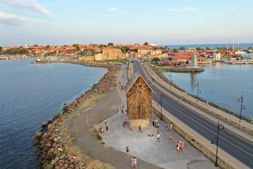 From Veliko Tarnovo: UNESCO Nessebar Old Town & Pomorie Tomb 2