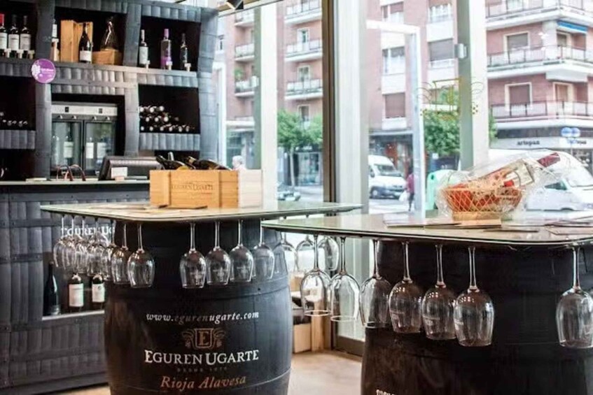 Picture 2 for Activity Vitoria-Gasteiz: Guided Wine Tasting with Cheese or Meats 3