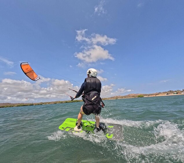 Curaçao: Private Kitesurf Lesson 1