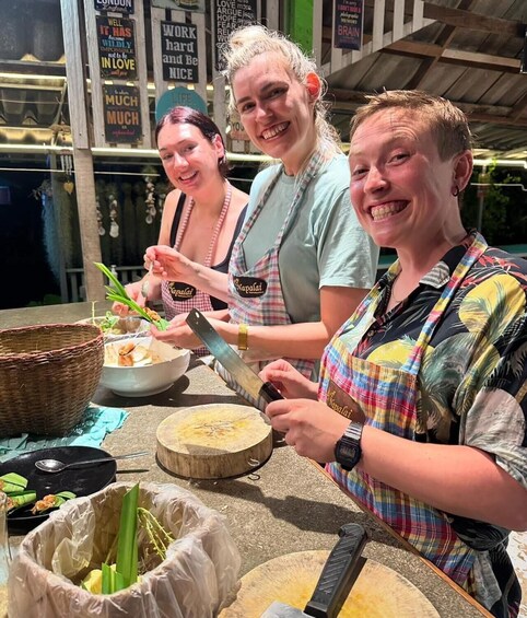 Picture 5 for Activity Koh Chang Thai Dinner Cooking Class with Hotel Pickup 5