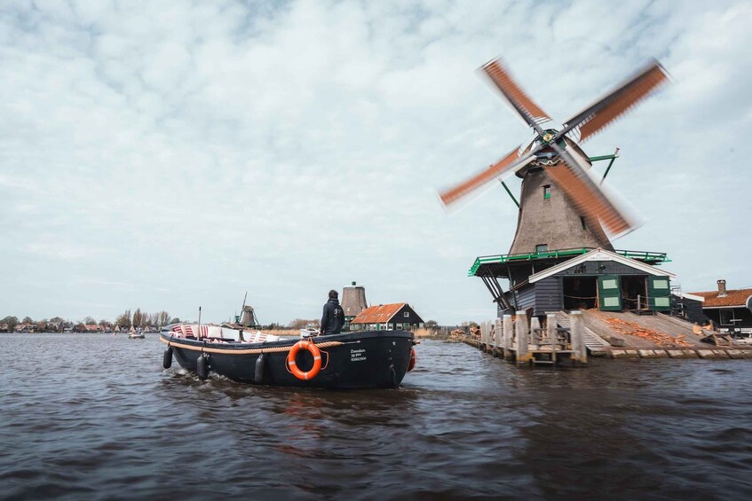 Zaanse Schans: Windmills Boat Tour with Live Guide 1