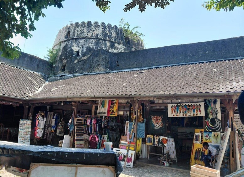 Picture 1 for Activity Fernando de Noronha:Zan Stone Town Tour and Spice Farm Visit 5