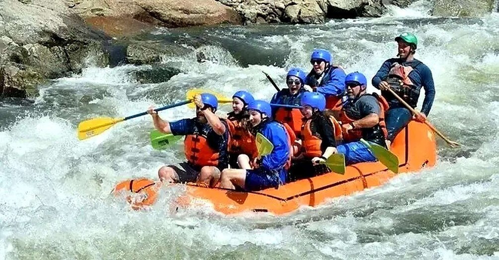 Salida: Scenic Family Float and Zipline Combo Adventure 1