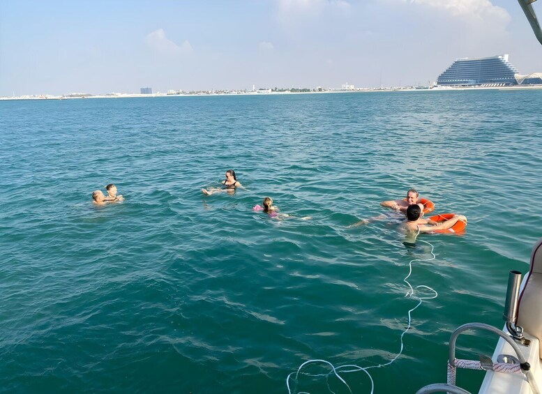 Ras Al Khaimah: Private Coastal Cruise with Drinks 1
