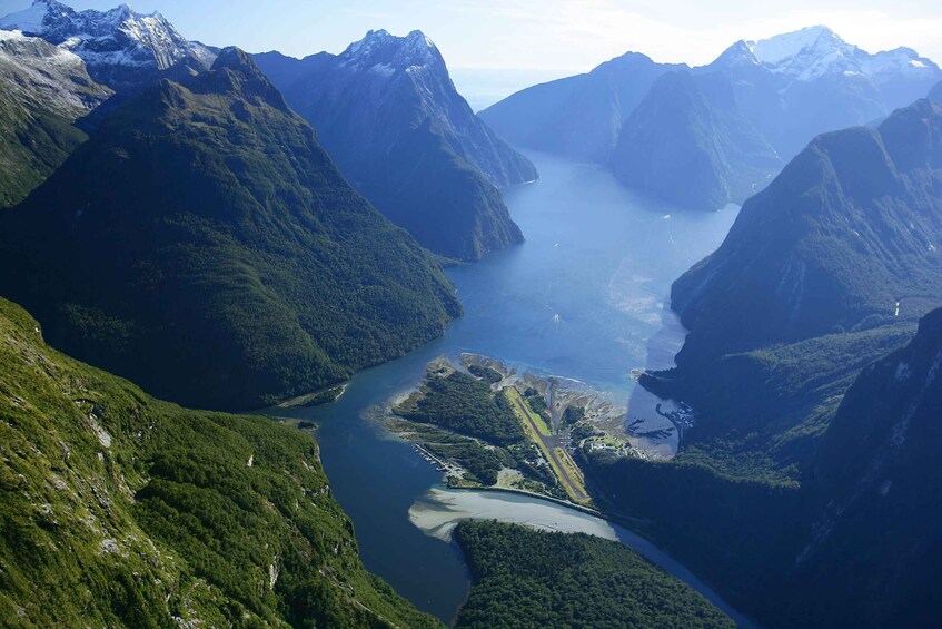 Picture 1 for Activity Wānaka: Milford Sound Ultimate Experience Scenic Flight 2