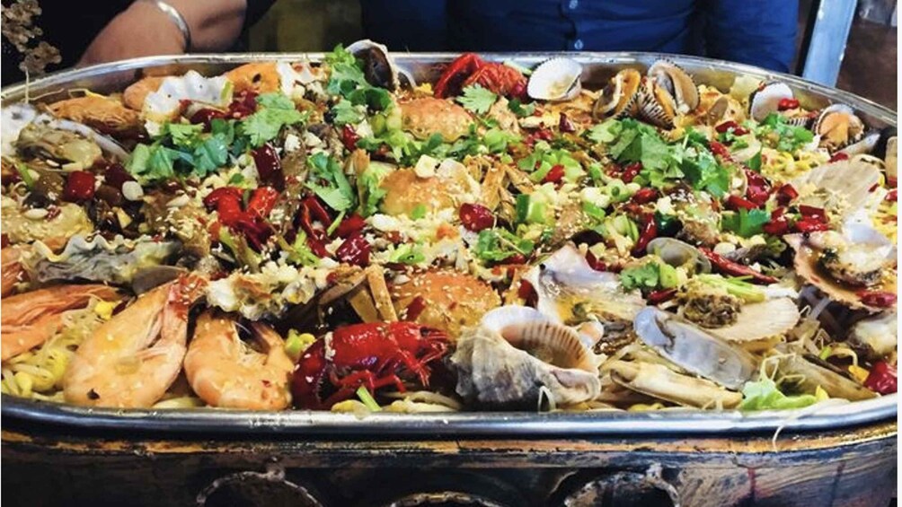 Qingdao delicious seafood with beer or night city tour 1