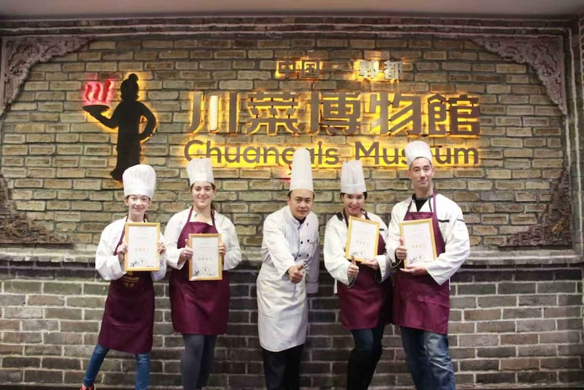 Chengdu: Cooking Class, Food Market and Food Street Day Tour 1