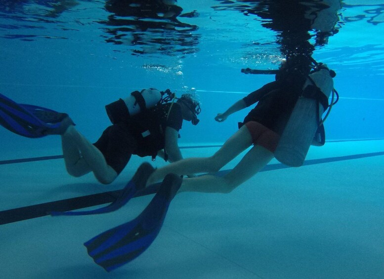 Picture 6 for Activity Stirling: Discover Scuba Diving/Try Dive 2