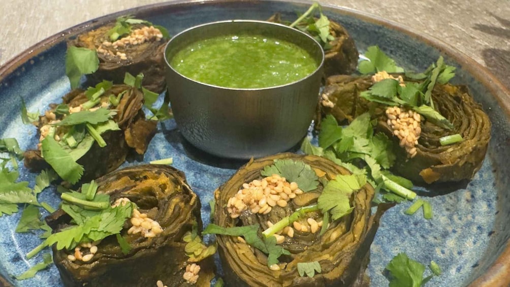 London: Indian Culture Walking Tour with Food Tasting 1