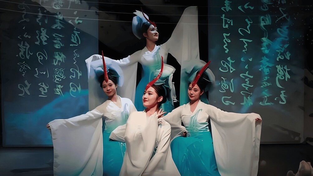 Picture 2 for Activity Summer Palace, Hefang Garden, & Acrobatic Show Tour 3