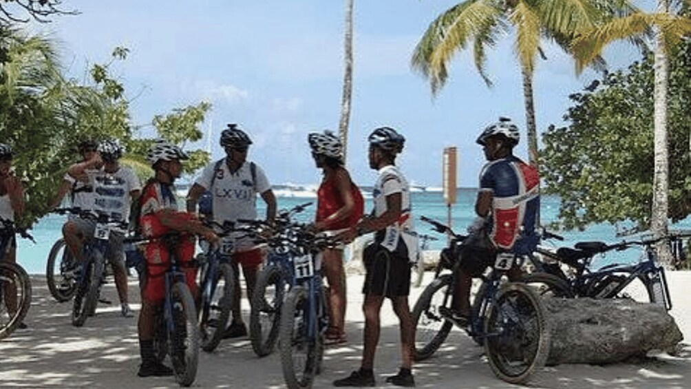 Picture 2 for Activity Private: Santo Domingo Colonial Zone Bike Discovery Tour 3