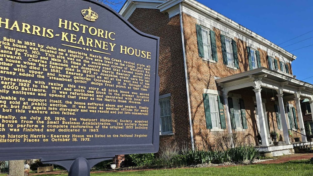 Kansas City: Wicked Westport History Walking Tour 1