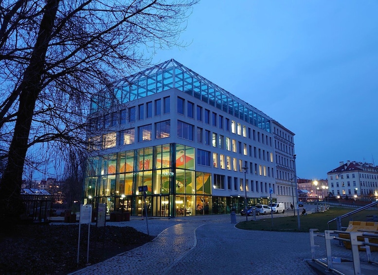 Picture 10 for Activity Wroclaw: Architecture Running Tour with Architect 5