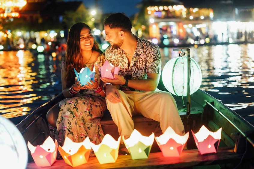 Hoi An: Golden Hour and Night Photoshoot with Guide 1