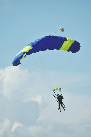 Picture 1 for Activity Tandem Skydive with Instructor near Tallinn 2