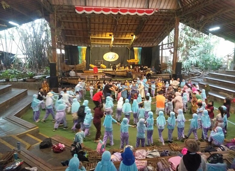 Picture 8 for Activity Bandung Tour with Guide and Transport 2
