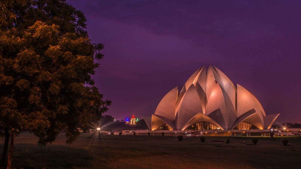 Picture 8 for Activity Delhi: Customizable City Tour 5